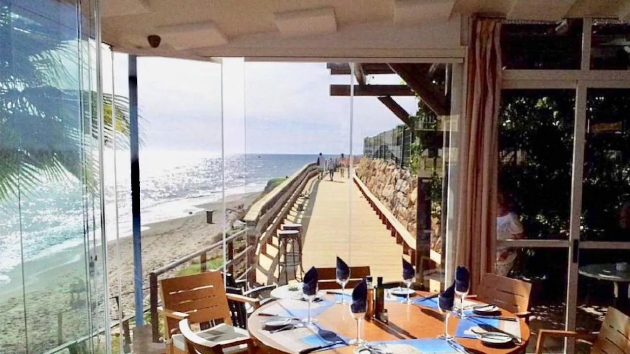 Mi Capricho 4C Beachfront -Apartment With Sea View - Costa Del Sol Sitio de Calahonda アパート