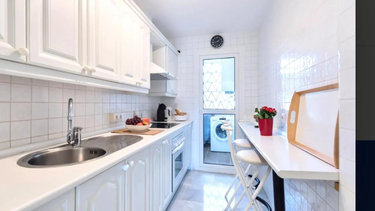 Mi Capricho 4C Beachfront -Apartment With Sea View - Costa Del Sol Sitio de Calahonda 0*,  Spain