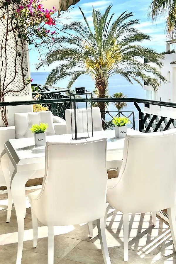 Sitio de Calahonda Mi Capricho 4C Beachfront -Apartment With Sea View - Costa Del Sol