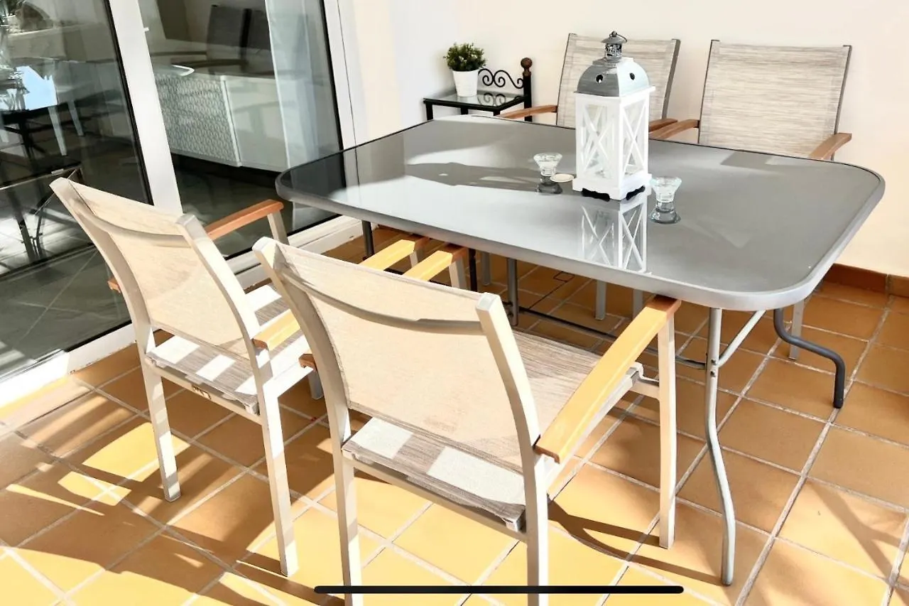 Sitio de Calahonda Mi Capricho 4C Beachfront -Apartment With Sea View - Costa Del Sol ספרד